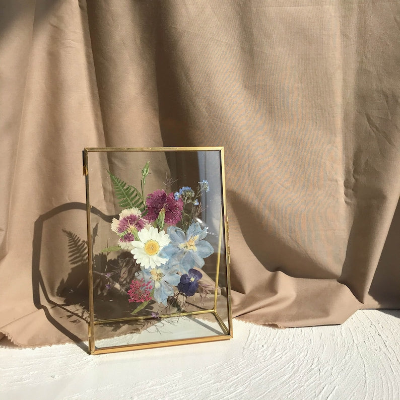 Pressed flower frame