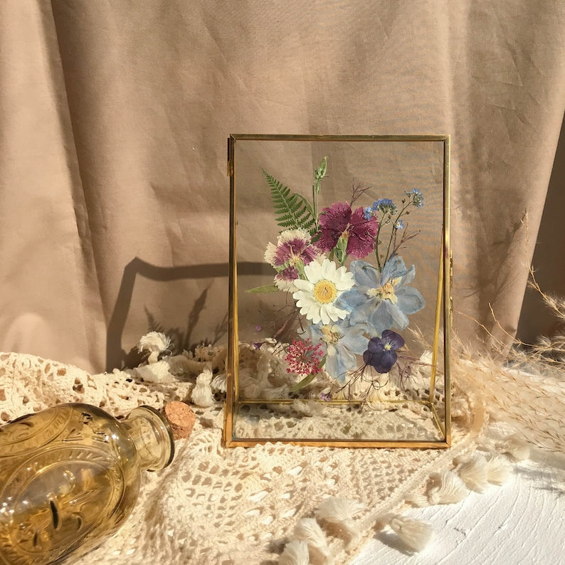 Pressed flower frame