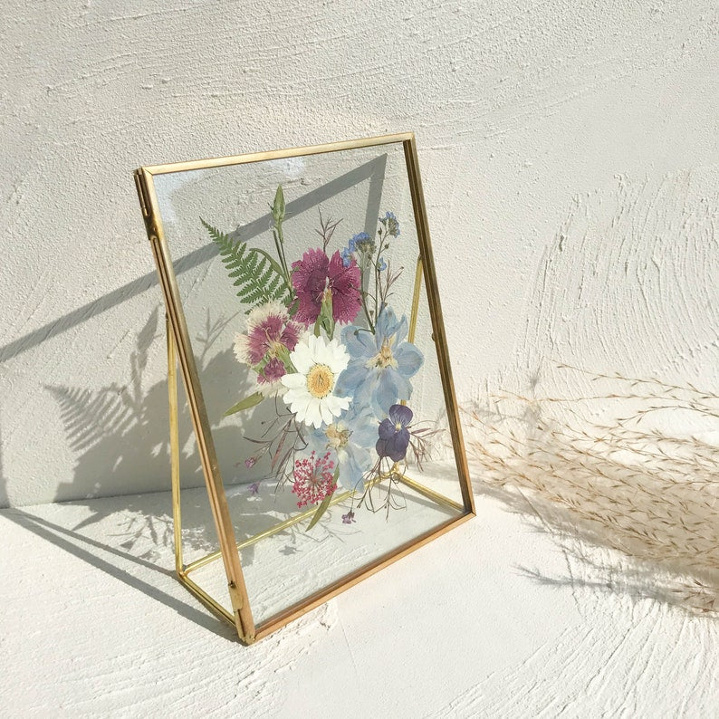 Pressed flower frame