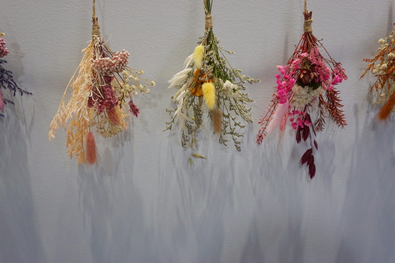 GORGEOUS Floral WALL Hanging - DRIED Flowers