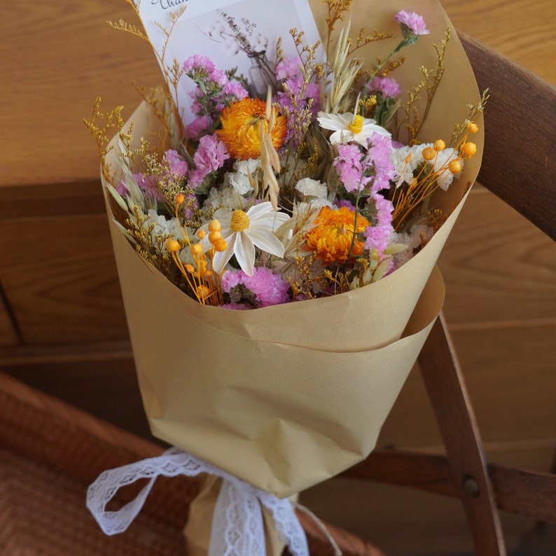 Dried flower bouquets