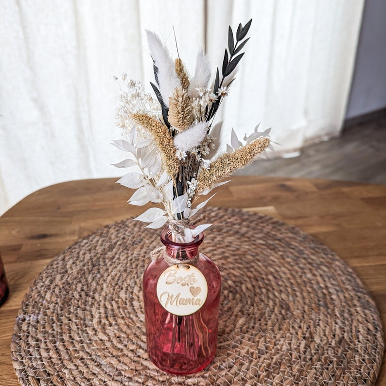 Dried flowers bouquet personalized with vase